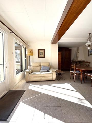 A 5mn à pied de la gare RER A de Chatou/Croissy