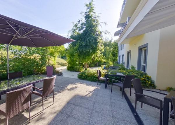 INVESTISSEMENT LOCATIF  Evian-les-Bains  Résidence EHPAD Résidence des Sources - 8.03% de rentabilité