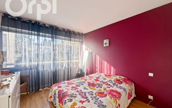 Appartement à vendre    3 pièces • 66,50 m2 Aubenas