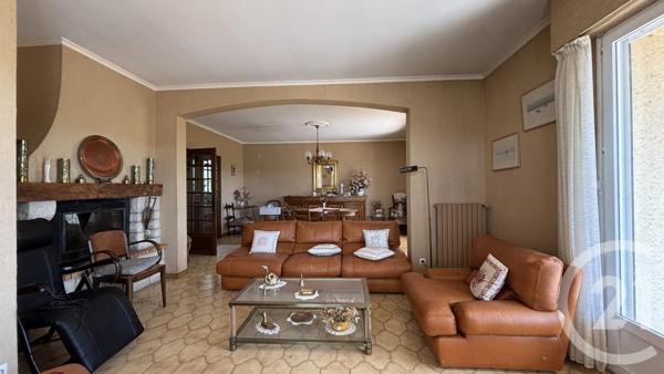 Maison à vendre  8 pièces - 221 m 2   LAUTREC  - 81