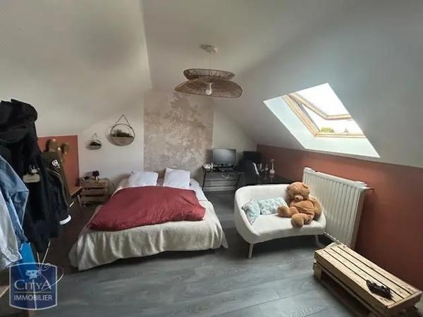 Maison à louer 5 pièces 145m² Trouy (18570)