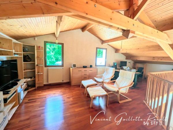 Maison 190m²-terrain 2900m²-Garage 43m²