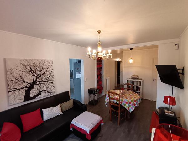 APPARTEMENT F3 AVEC GARAGE ET TERRAIN