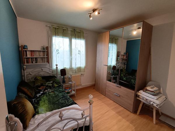 APPARTEMENT F3 AVEC GARAGE ET TERRAIN