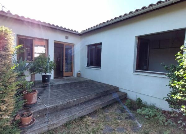 Maison à vendre    4 pièces • 108 m2 Mérignac