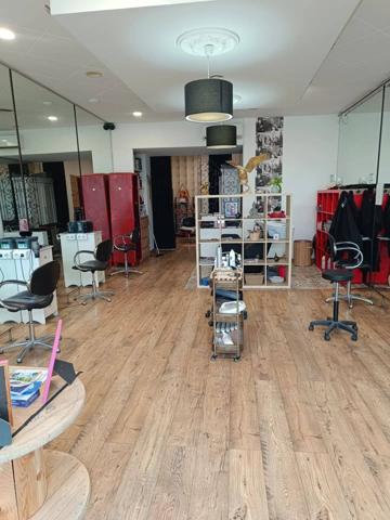 À louer - Local commercial toutes activités - 82 m² - Romans-sur-Isère