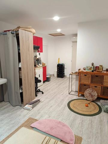 À louer - Local commercial toutes activités - 82 m² - Romans-sur-Isère