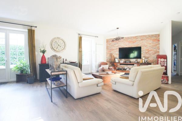 Maison à vendre 6 pièces 154 m² Saint-Affrique