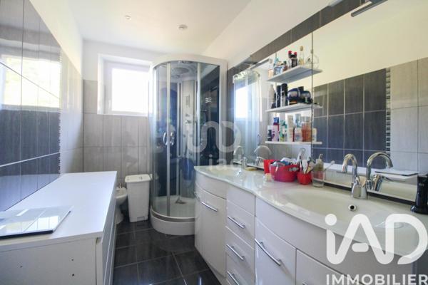 Maison à vendre 6 pièces 154 m² Saint-Affrique