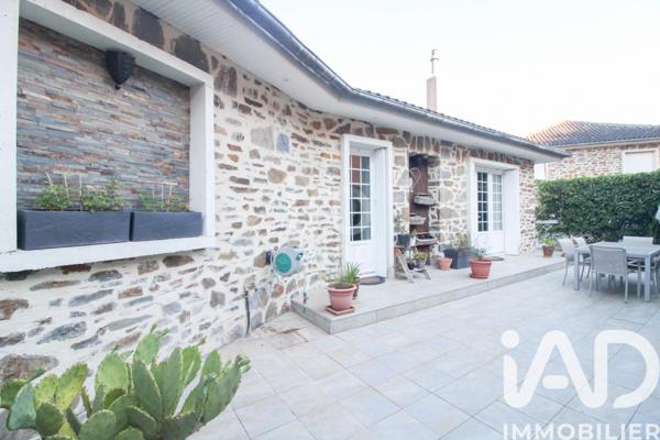 Maison à vendre 6 pièces 154 m² Saint-Affrique