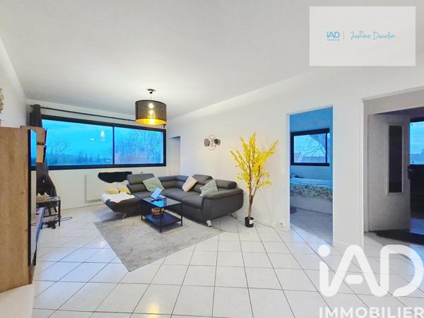 Appartement à vendre 3 pièces 60 m² Le Coudray-Montceaux