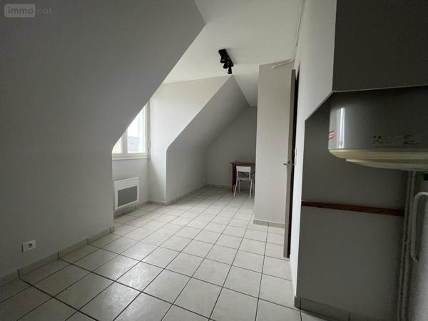 Appartement à louer à Évron en Mayenne (53600), ref : 53078-L195