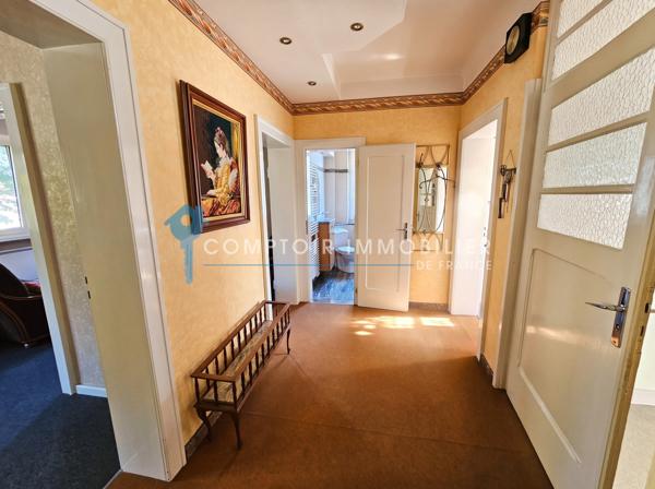 Maison 9 pièce(s) 5 chambre(s) 202 m²