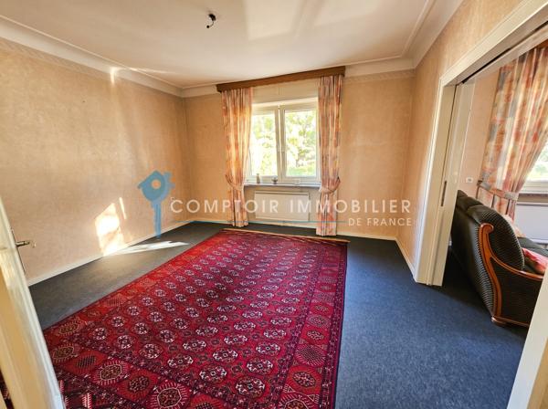 Maison 9 pièce(s) 5 chambre(s) 202 m²