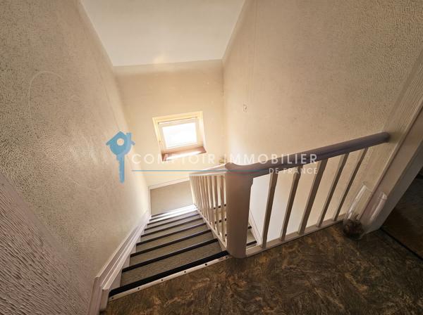 Maison 9 pièce(s) 5 chambre(s) 202 m²