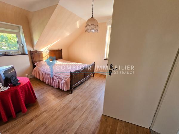 Maison 9 pièce(s) 5 chambre(s) 202 m²