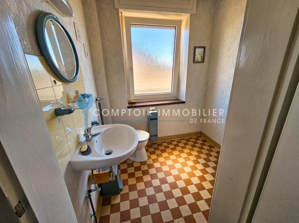 Maison 9 pièce(s) 5 chambre(s) 202 m²