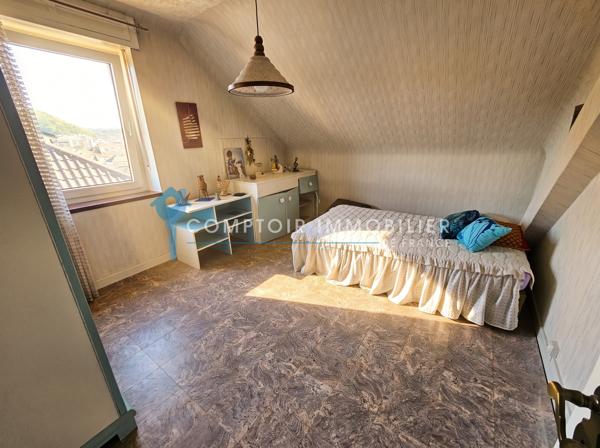 Maison 9 pièce(s) 5 chambre(s) 202 m²