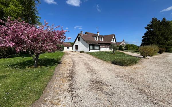 Maison à vendre    6 pièces •  Romorantin-Lanthenay