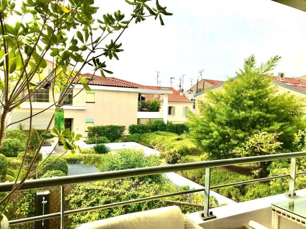 Cote d'Azur, Cannes - Emplacement EXCEPTIONNEL - Immeuble de standing