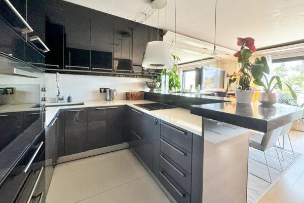 Cote d'Azur, Cannes - Emplacement EXCEPTIONNEL - Immeuble de standing