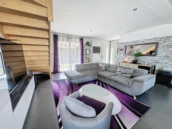 Maison individuelle 4 chambres, secteur recherché