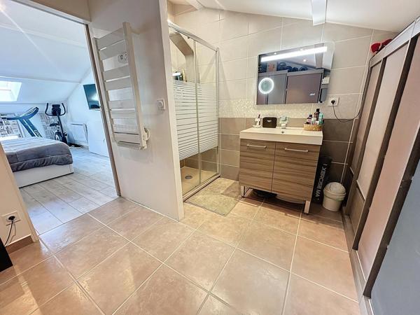 Maison individuelle 4 chambres, secteur recherché