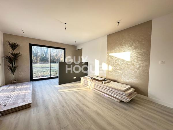 Maison moderne à vendre à Lesparre Médoc - 5 pièces, 3 chambres, terrain de 2000 m² !