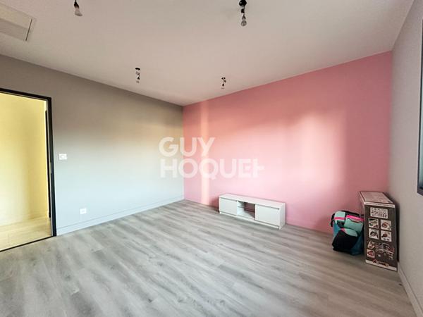 Maison moderne à vendre à Lesparre Médoc - 5 pièces, 3 chambres, terrain de 2000 m² !