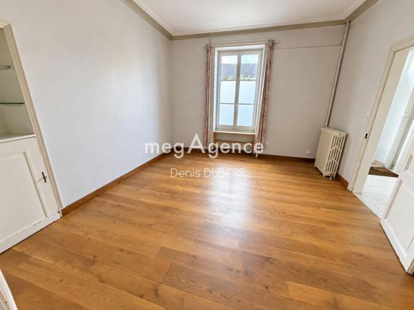 Maison à ALENCON, 61000 - 7 pièces 140m²