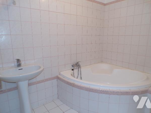 Maison de village de type 4