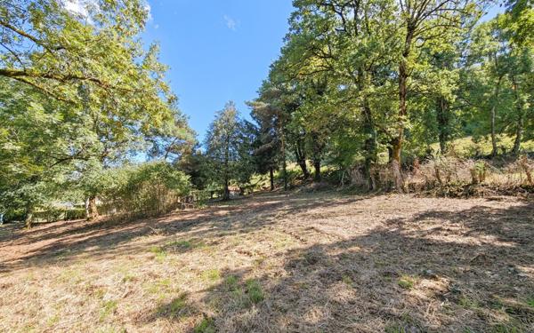 Terrain à vendre    Jussac