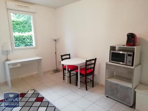 Appartement à louer 1 pièce 23.93m²