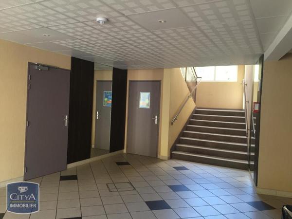 Appartement à louer 1 pièce 23.93m²