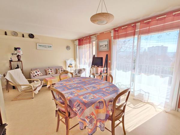 Quartier Saint Claude, appartement 4 chambres, 95 m²