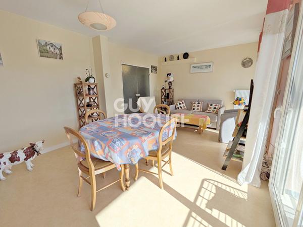 Quartier Saint Claude, appartement 4 chambres, 95 m²