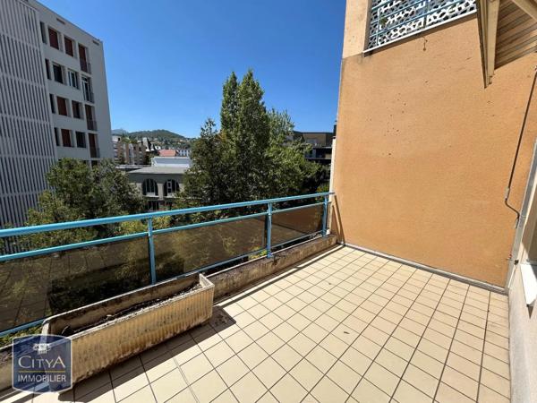 Appartement à louer 2 pièces 35.55m² Clermont-Ferrand (63000)