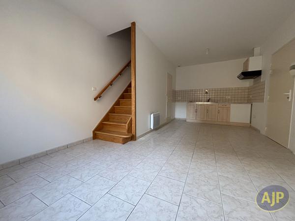 Location appartement Castillon La Bataille : 672 € - AJP Immobilier Libourne