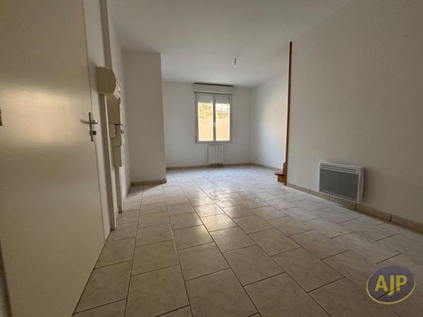 Location appartement Castillon La Bataille : 672 € - AJP Immobilier Libourne