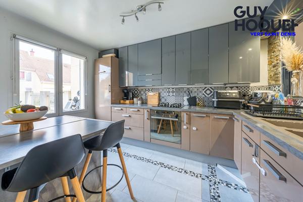 Maison Vert St Denis 4 pièce(s) 92 m2