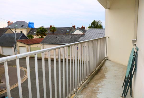 Appartement
         3 pièces
        - 64 m²