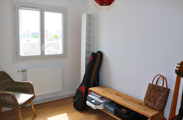 Appartement
         3 pièces
        - 64 m²