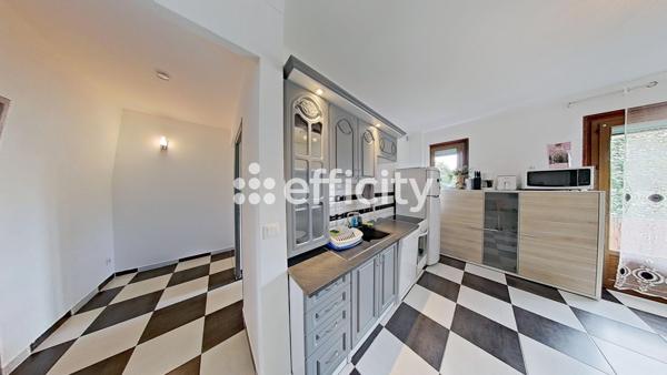 Maison 14 pièces - 210 m² Exclusivité efficity