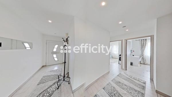 Maison 14 pièces - 210 m² Exclusivité efficity