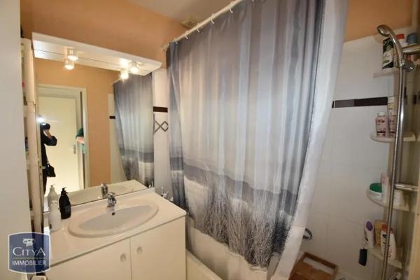 Maison à louer 3 pièces 69.55m² Le Passage (47520)