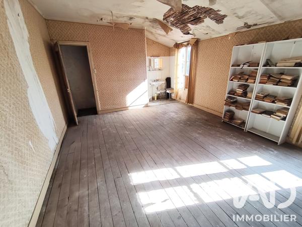Immeuble à vendre 261 m² Roanne