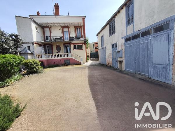Immeuble à vendre 261 m² Roanne