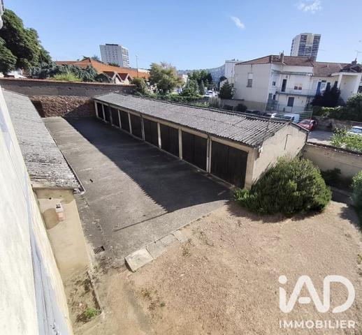 Immeuble à vendre 261 m² Roanne