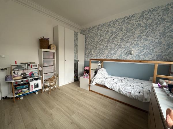 Bel appartement T6 avec terrasse et garage