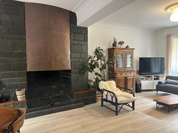 Bel appartement T6 avec terrasse et garage